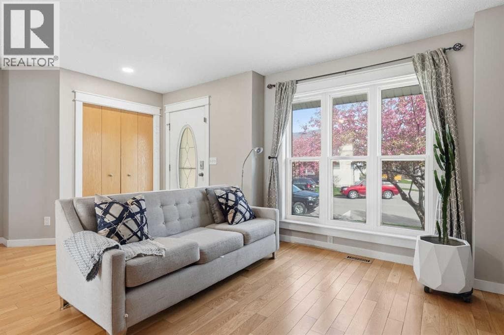 22 Covewood Place NE — photo 3