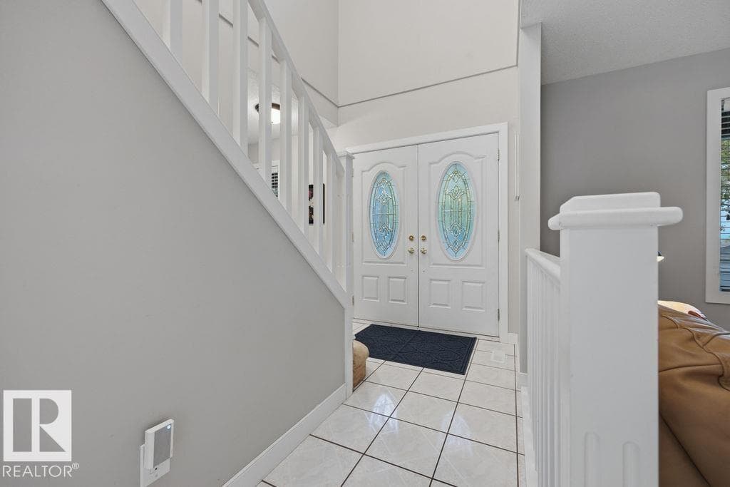 31 WENTWORTH CR — photo 4