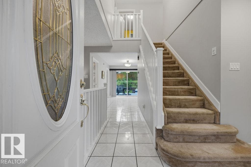 31 WENTWORTH CR — photo 5