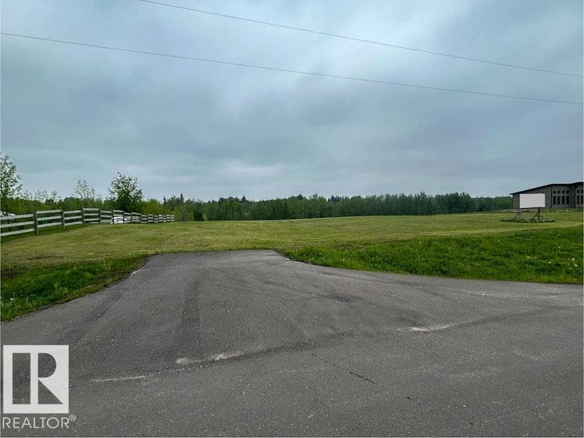#111 57303 RGE ROAD 233 — photo 2