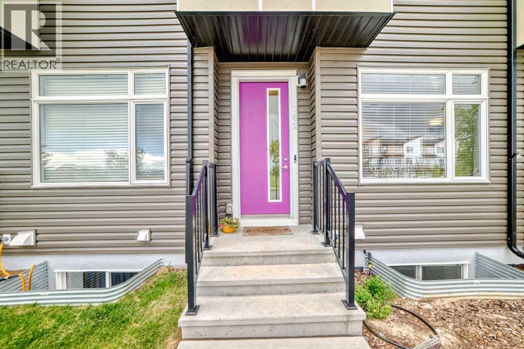342 Redstone Boulevard NE — photo 3