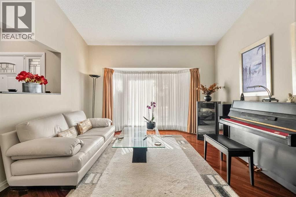 91 Sun Valley Drive SE — photo 3