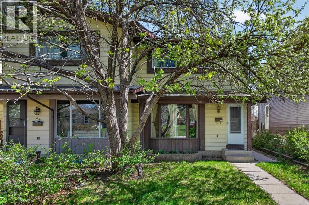 42 Berwick Rise NW