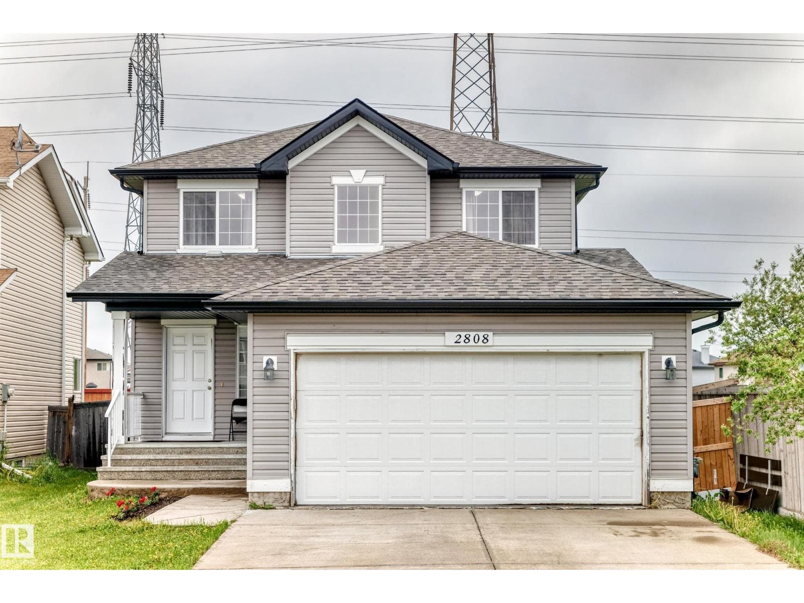2808 36 AV NW