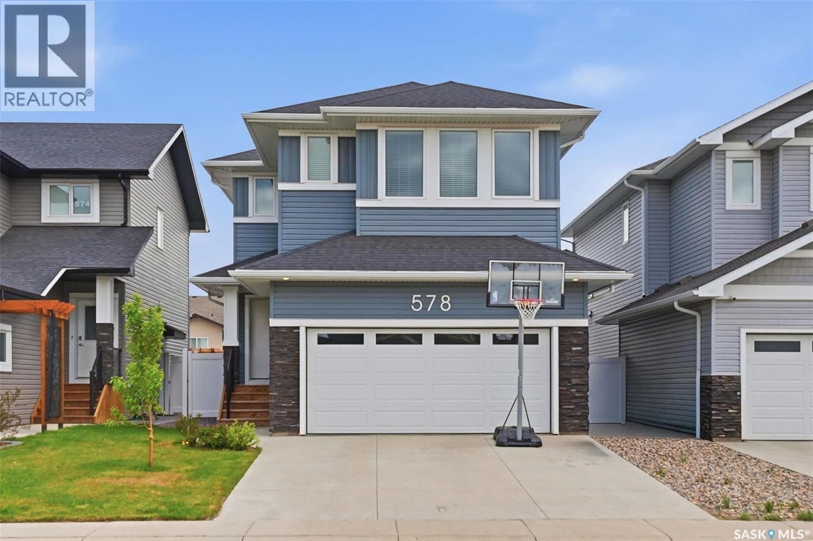 578 McFaull CRESCENT