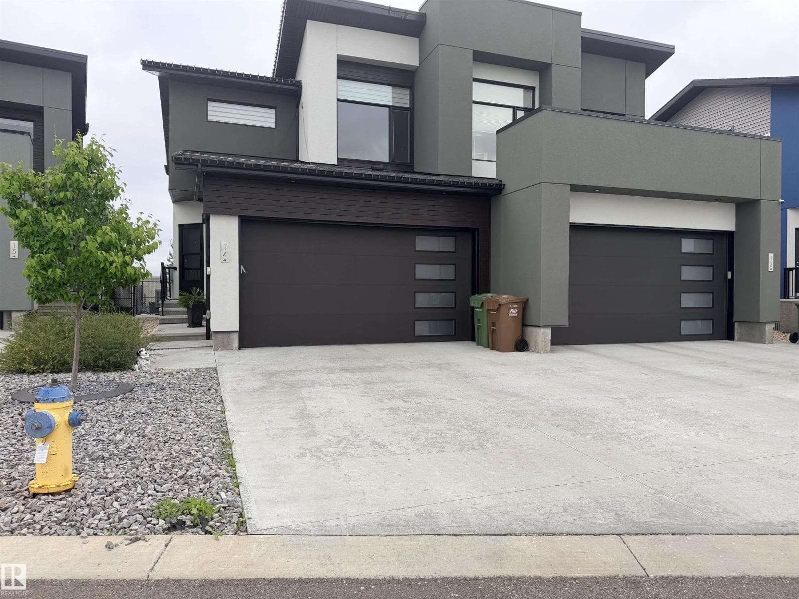 #14 50 EDINBURGH CRT