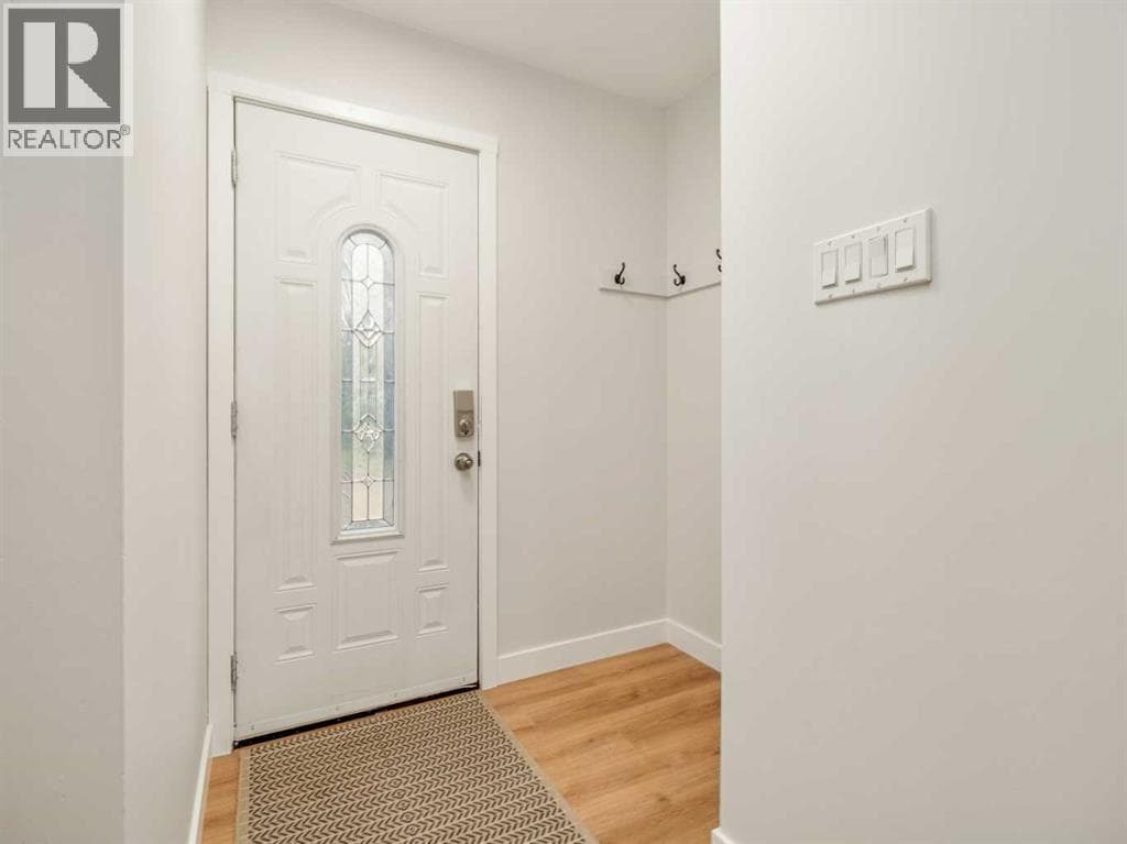 1209 31A Street S — photo 4