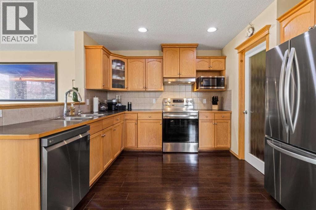 10 Taralea Bay NE photo 8