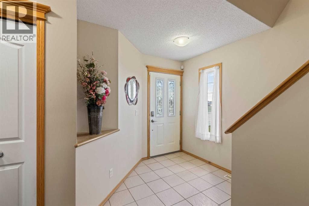 10 Taralea Bay NE photo 6