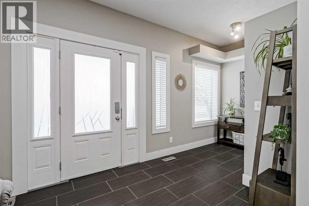 260 Chaparral Ridge Circle SE — photo 4