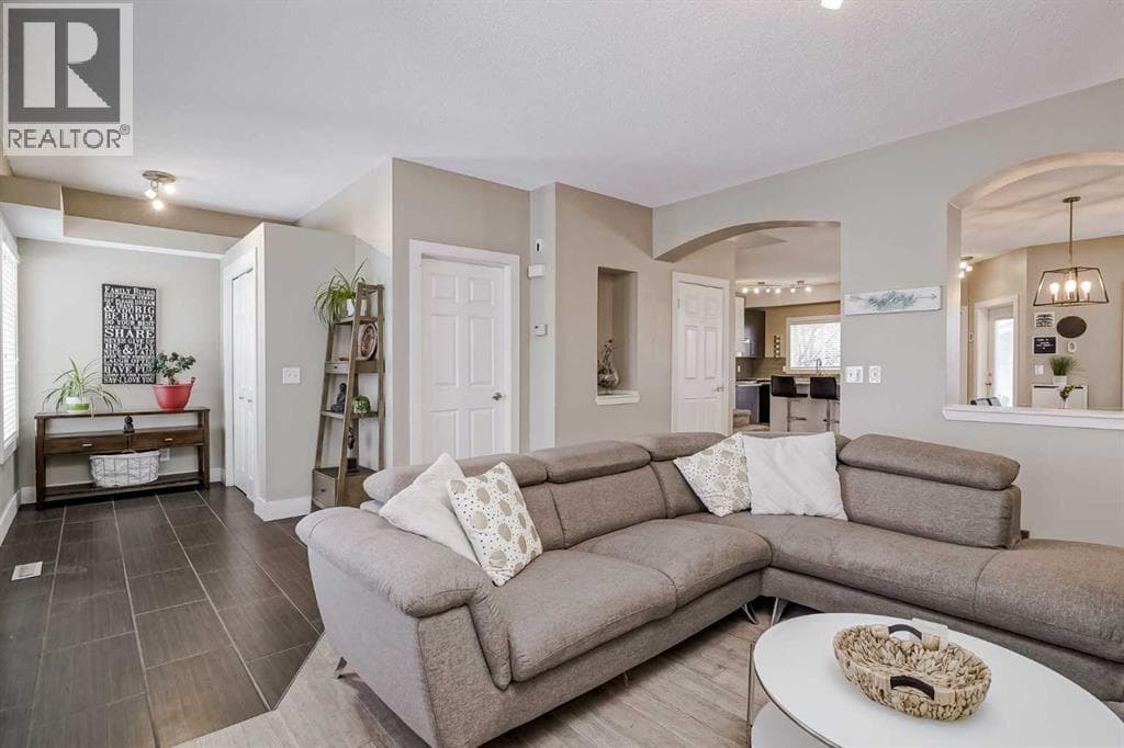 260 Chaparral Ridge Circle SE — photo 3