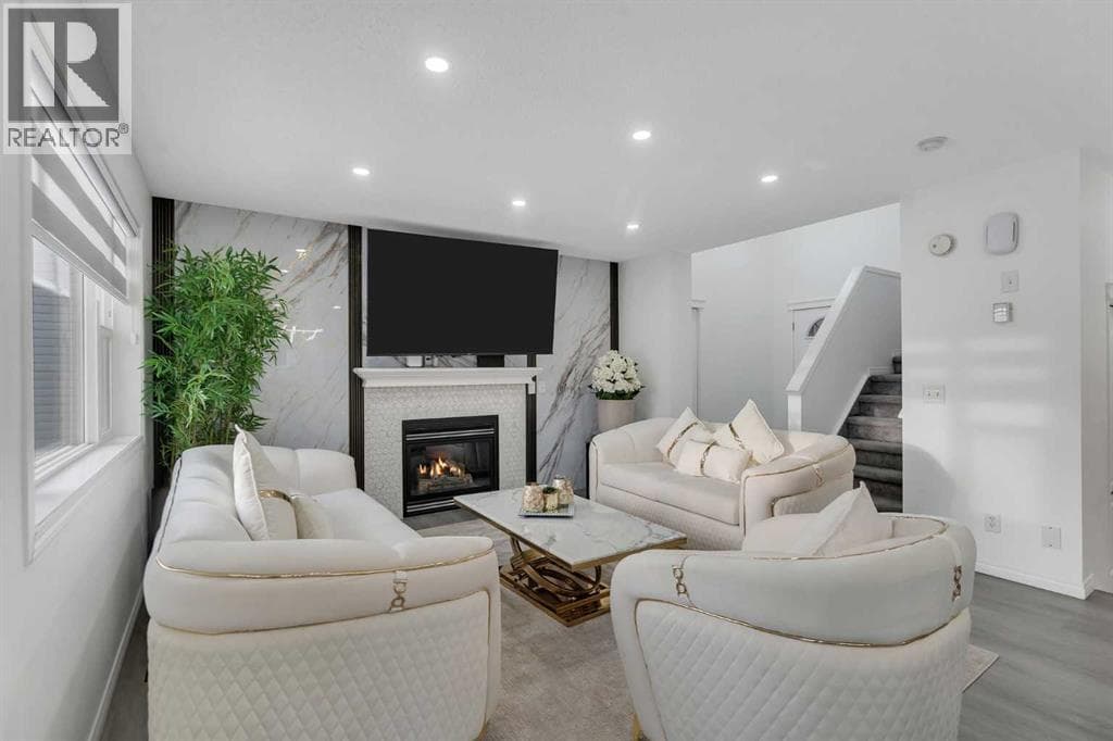 41 Royal Birch Terrace NW — photo 4