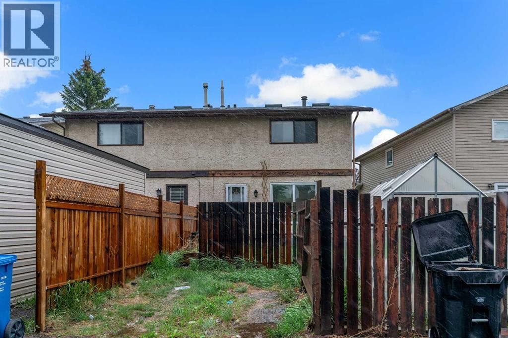 37 Templeby Way NE — photo 4