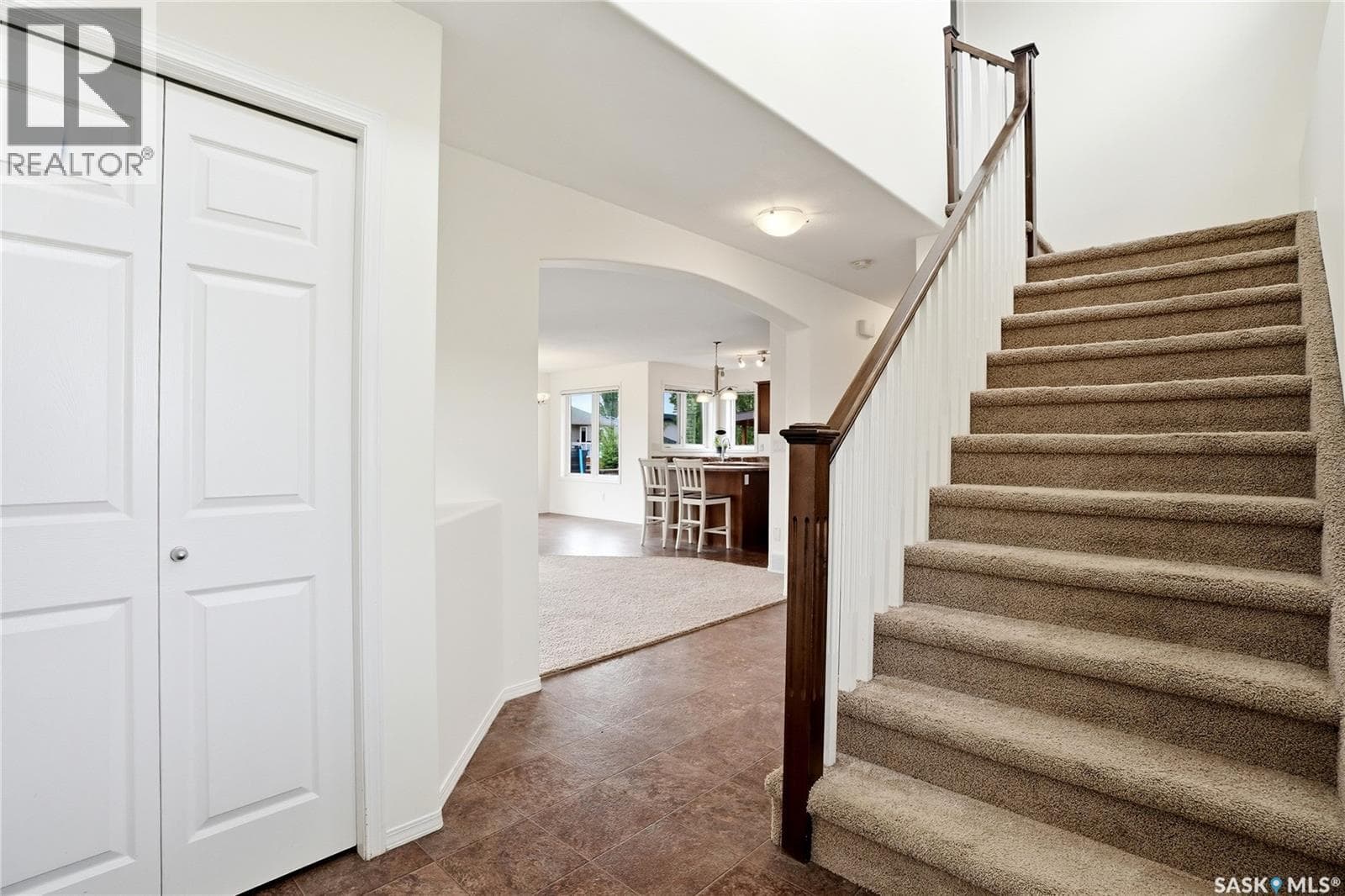 319 Allwood CRESCENT — photo 2