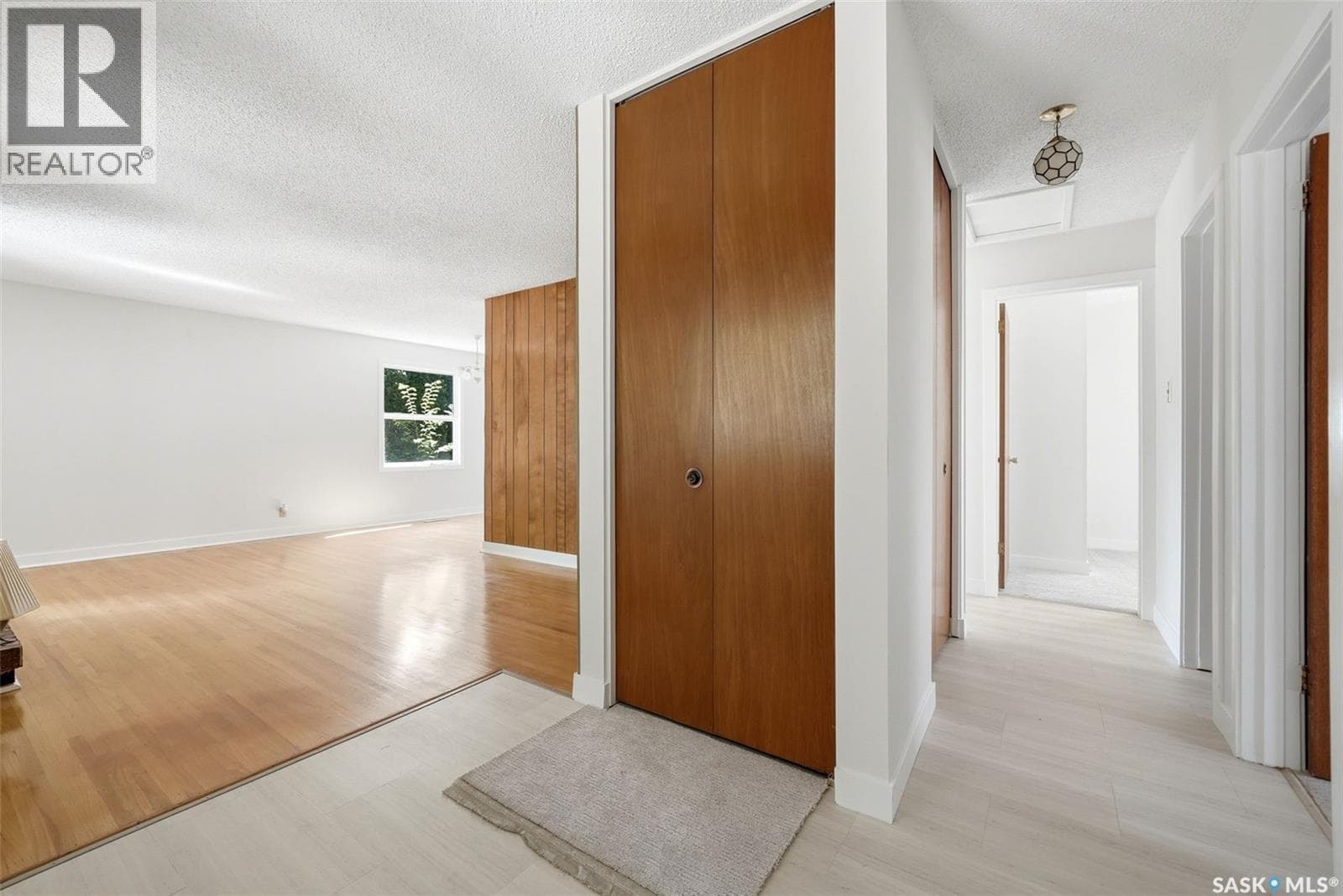 4124 Argyle STREET — photo 4