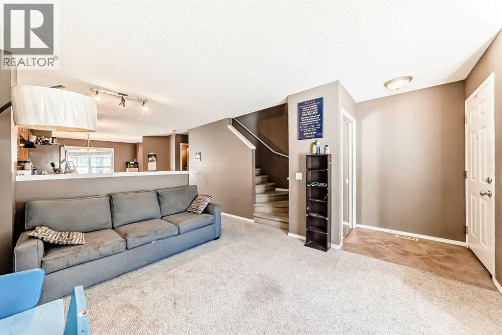 80 Elgin Gardens SE — photo 4