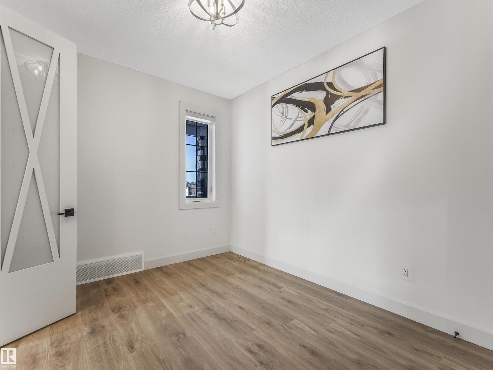 62 Fenwyck BLVD — photo 5