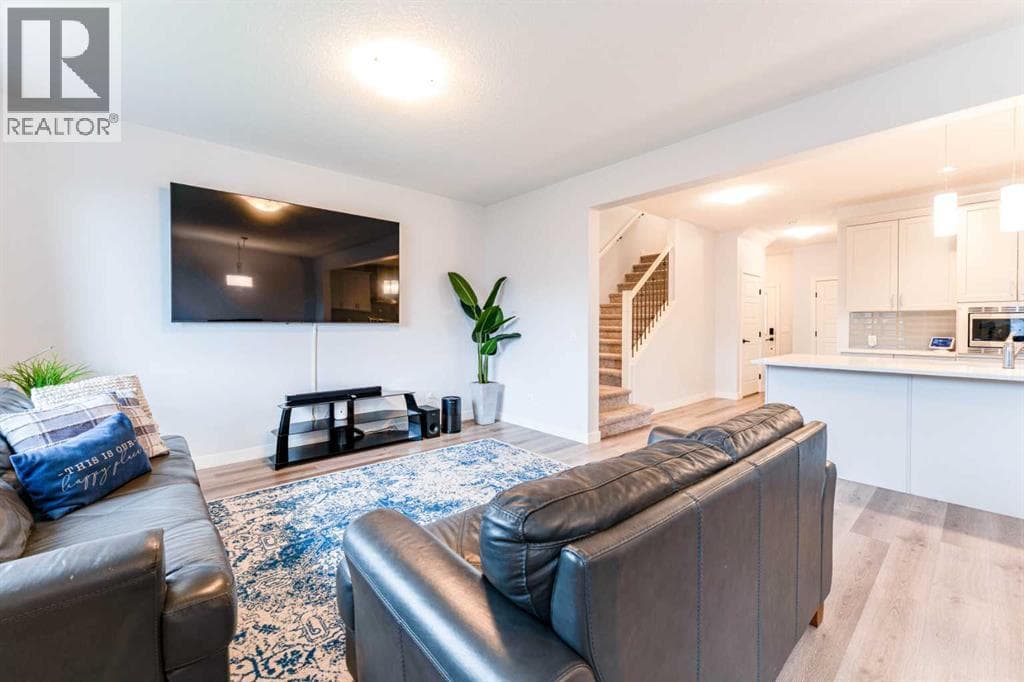 54 Evansfield Green NW — photo 5