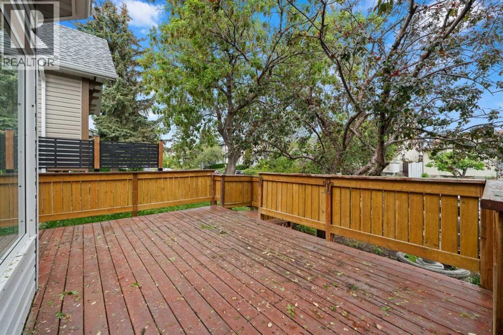 107 Tararidge Close NE — photo 4