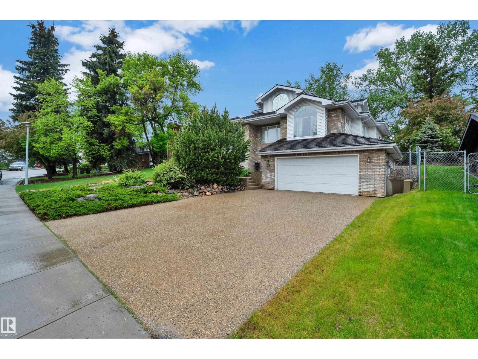 74 BEAUVISTA DR — photo 4