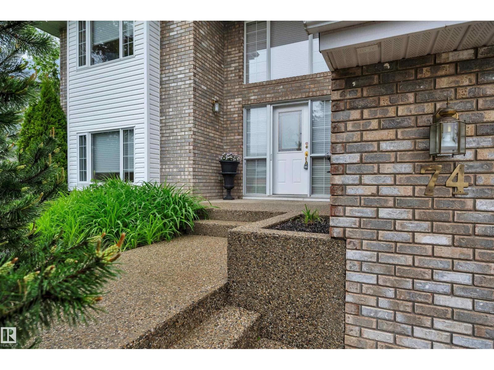 74 BEAUVISTA DR — photo 5