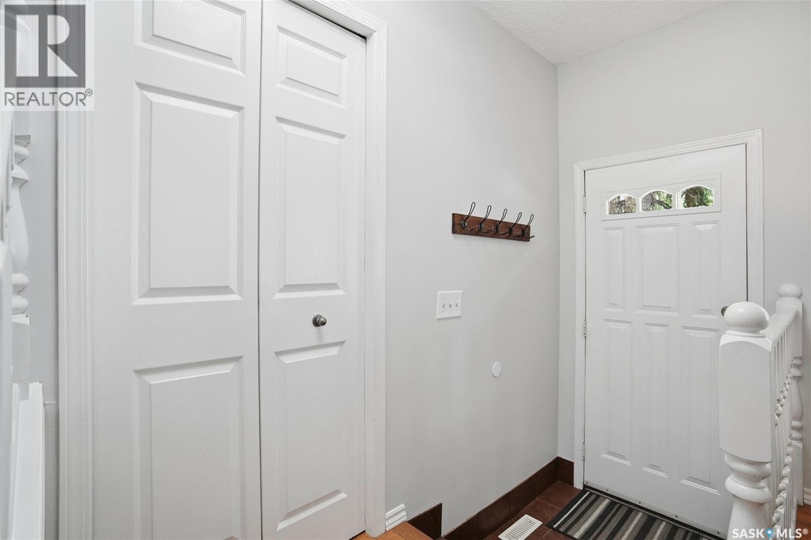 143 Adilman DRIVE — photo 3