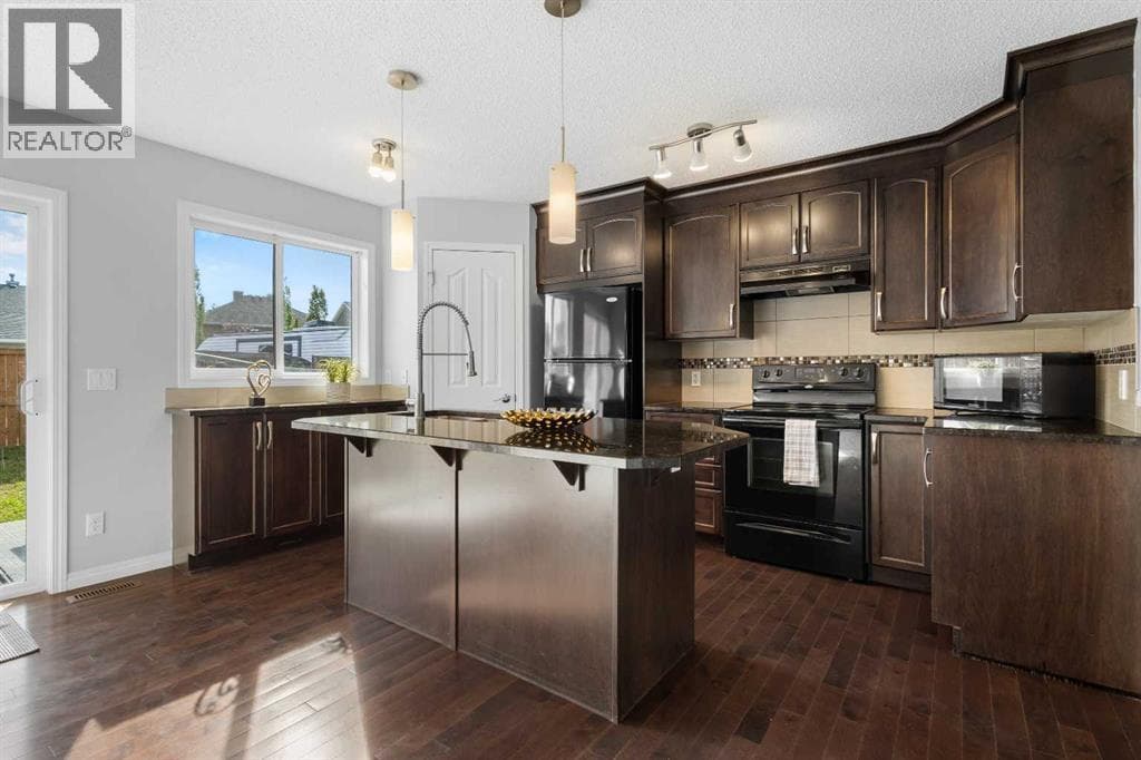 3 bed 4 bath single family at 49 Auburn Crest Lane SE — $544,900 — photo 8
