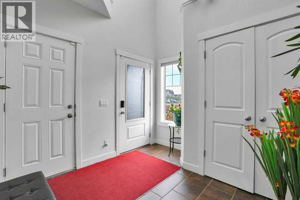 449 Skyview Ranch Way NE — photo 2