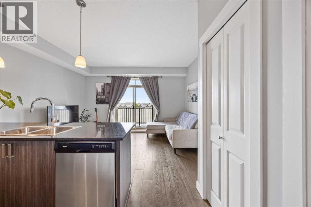 414, 117 Copperpond Common — photo 4