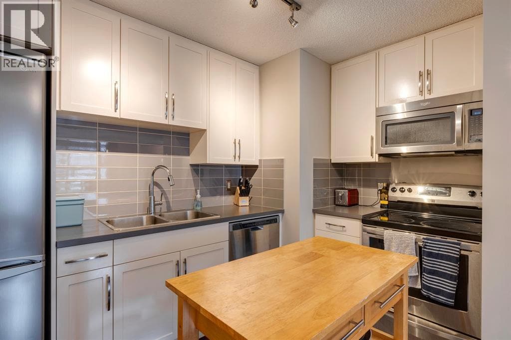 102, 120 24 Avenue SW — photo 3