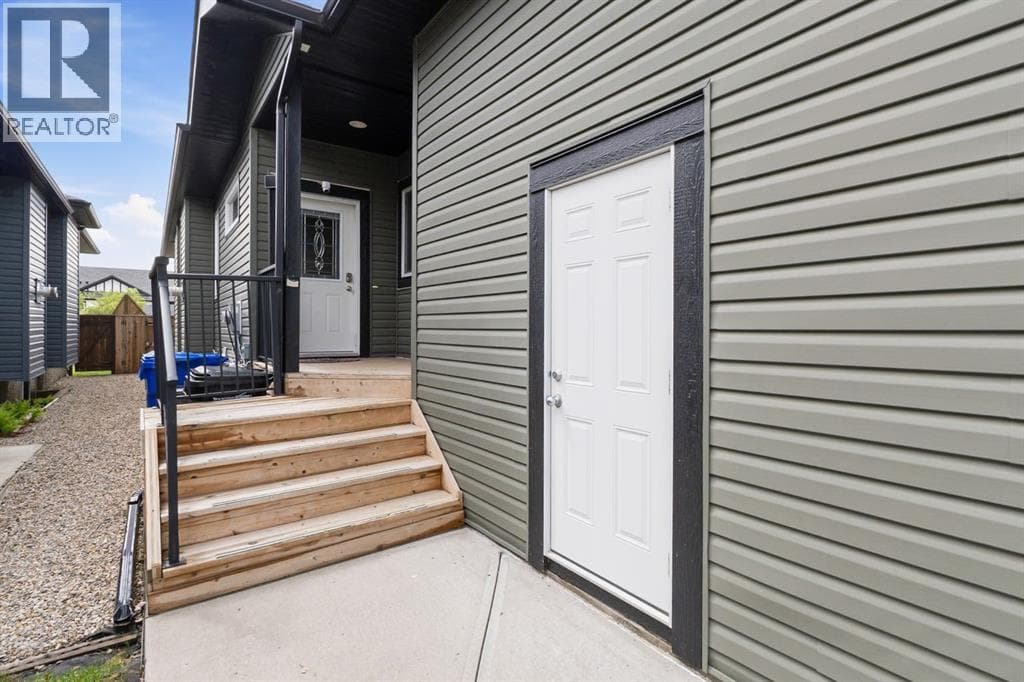 26 Violet Close — photo 2