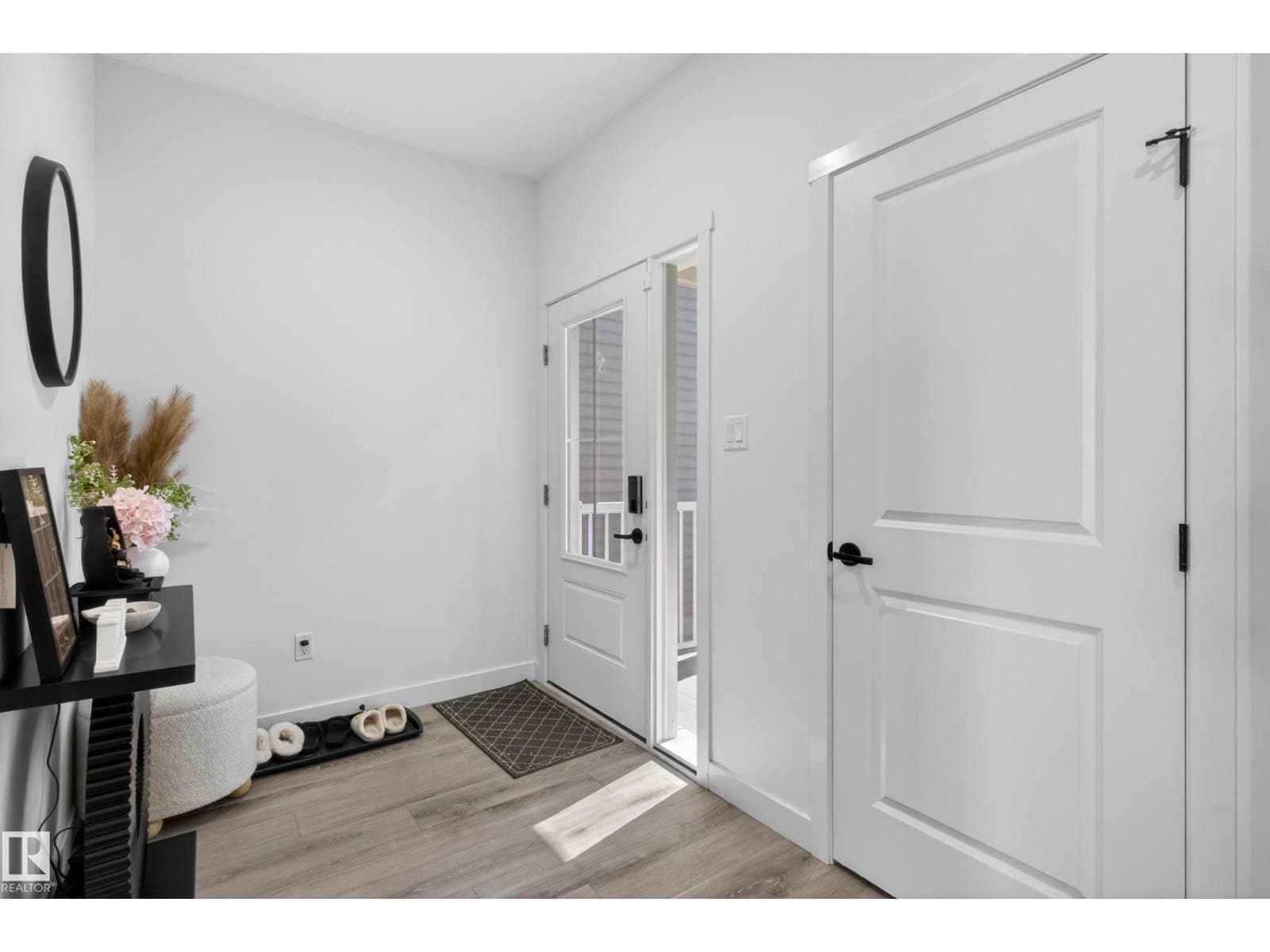 1412 11 AV NW — photo 5