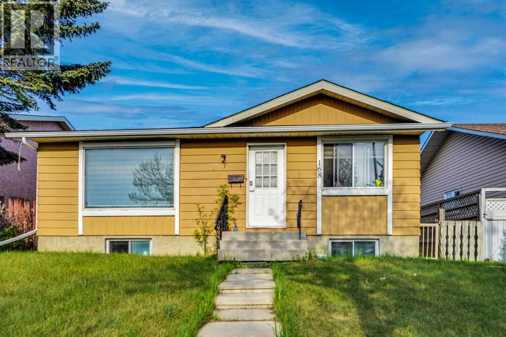 168 Castlebrook Drive NE — photo 3