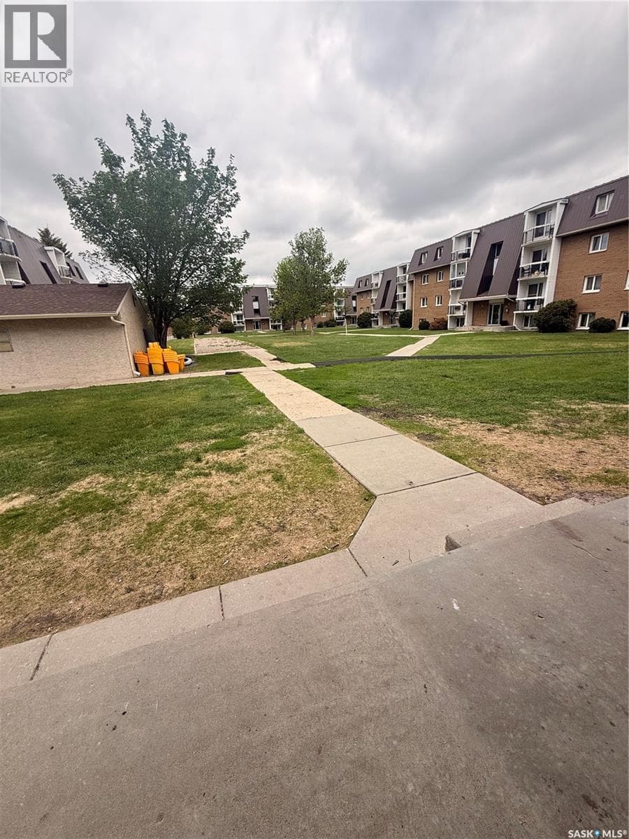 24 47 Centennial STREET — photo 2