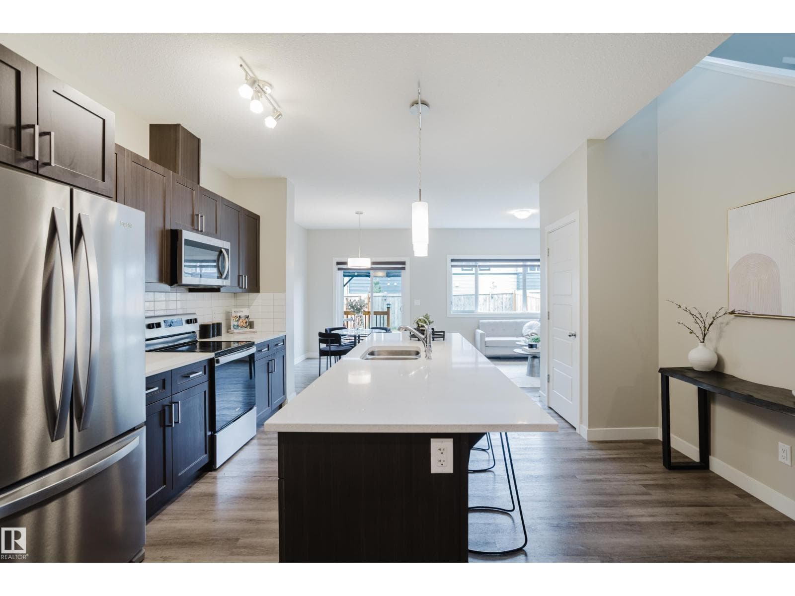 9142 PEAR DR SW — photo 4
