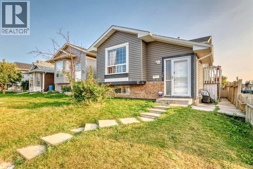 11 Martinwood Road NE — photo 3