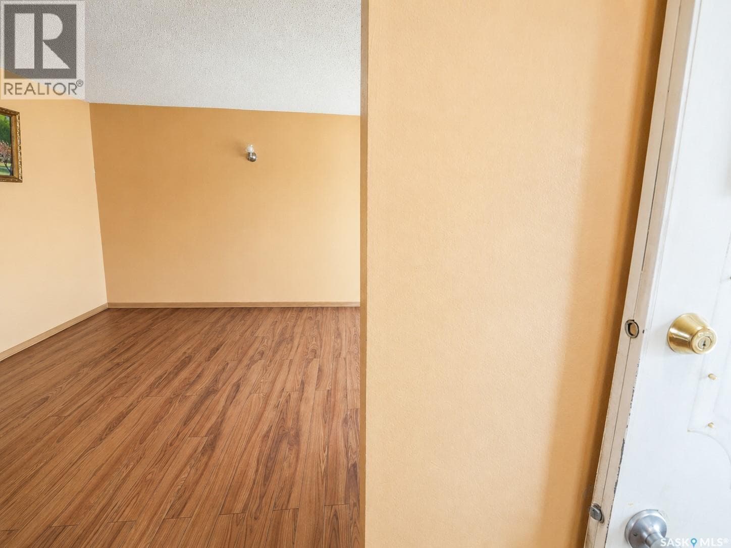 1420 Grosvenor STREET — photo 3