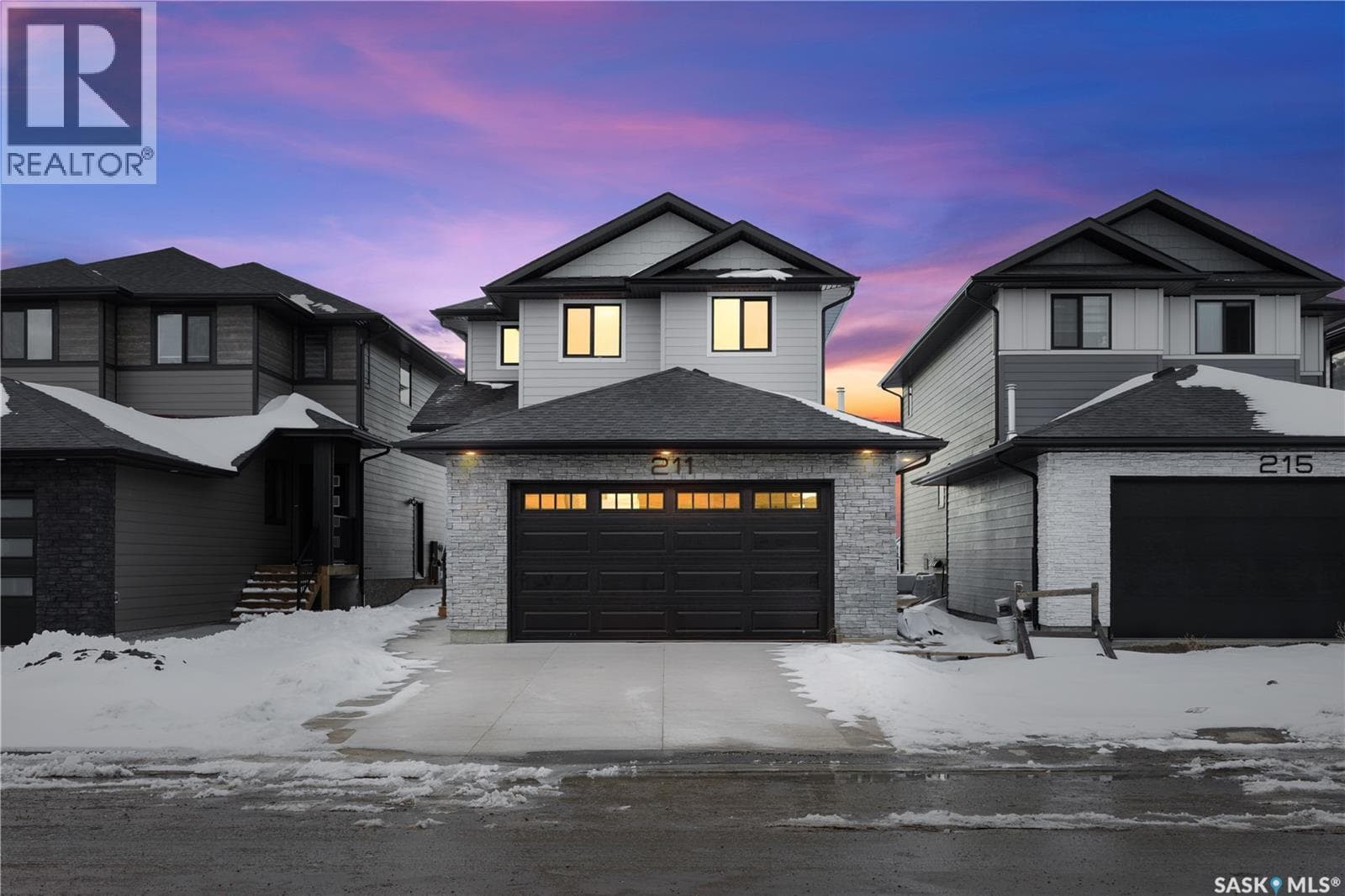 243 Leskiw LANE