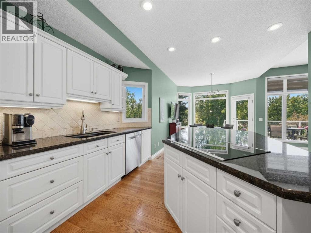 2171 Douglasbank Crescent SE — photo 4