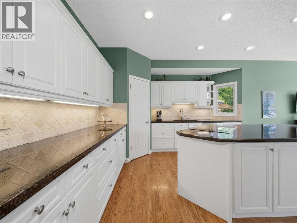2171 Douglasbank Crescent SE — photo 5