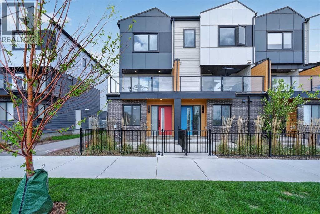8562 19 Avenue SE — photo 2