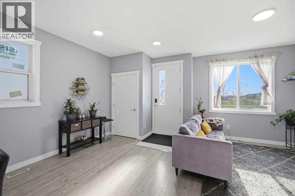 668 Cornerstone Boulevard NE — photo 4