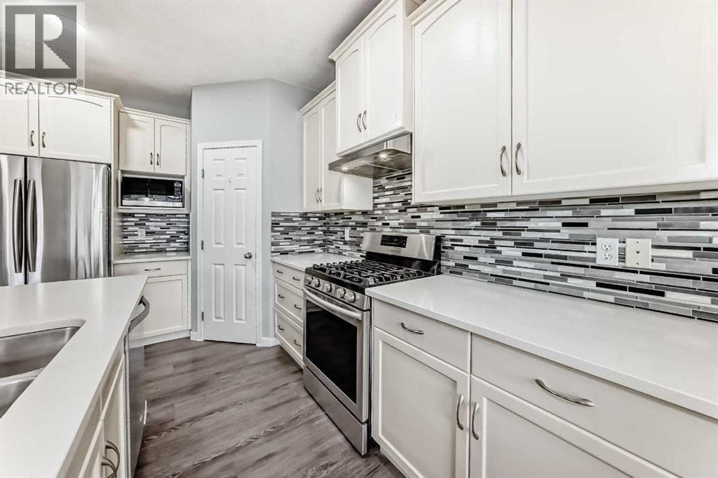 114 Valley Crest Close NW — photo 5