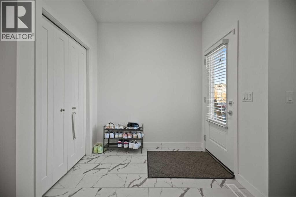 7581 202 Avenue SE — photo 3
