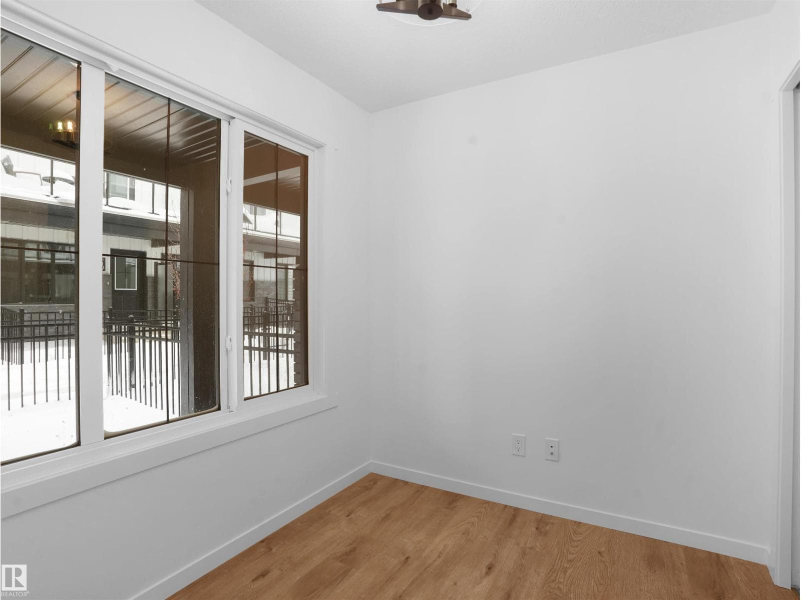 #11 29 AIRPORT RD NW — photo 3