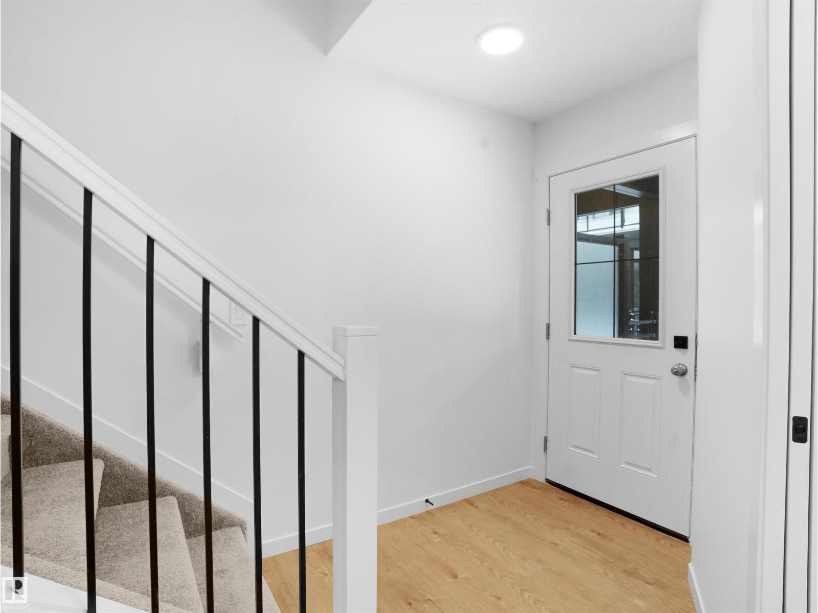 #11 29 AIRPORT RD NW — photo 2
