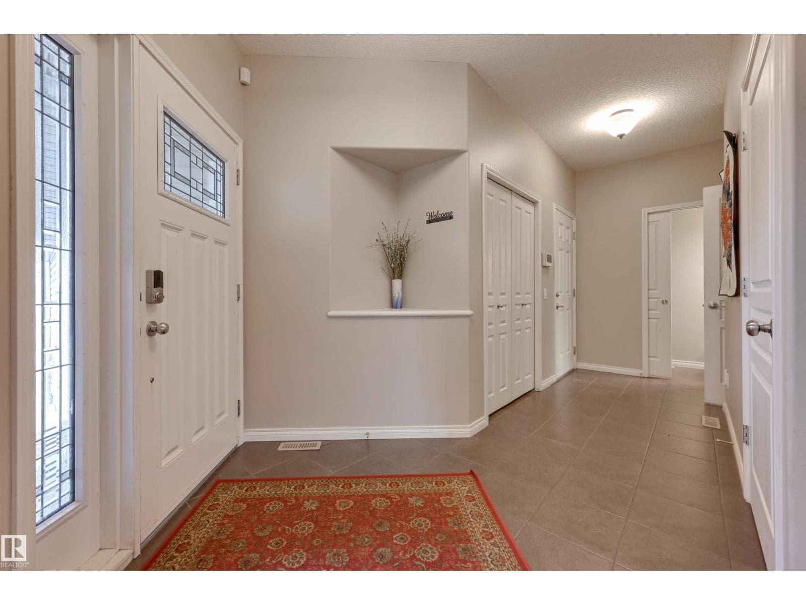 20645 93A AV NW — photo 5