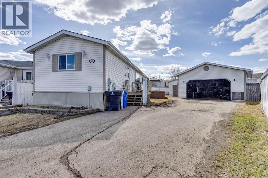 123 Hunter Place