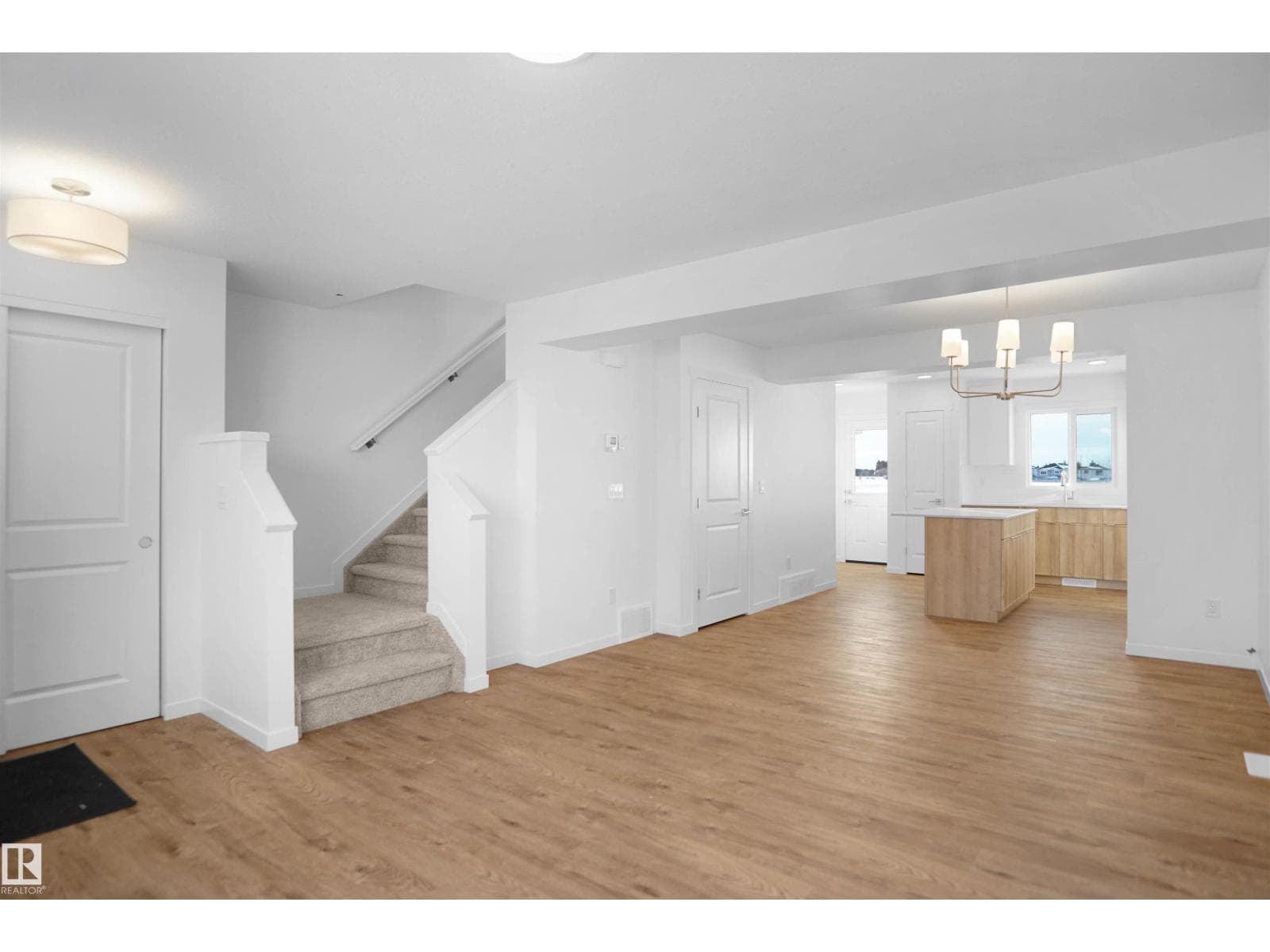 275 Deer Valley DR — photo 5