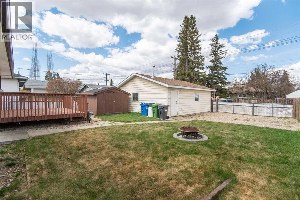 4106 38 Street — photo 4